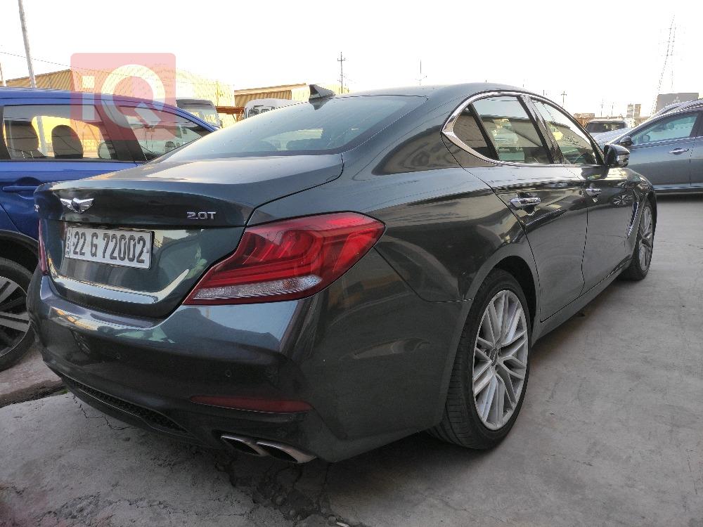 Genesis G70